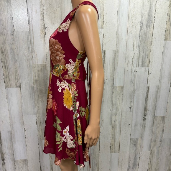 B. Darlin Floral Lace-Up Back Dress - Picture 4 of 10